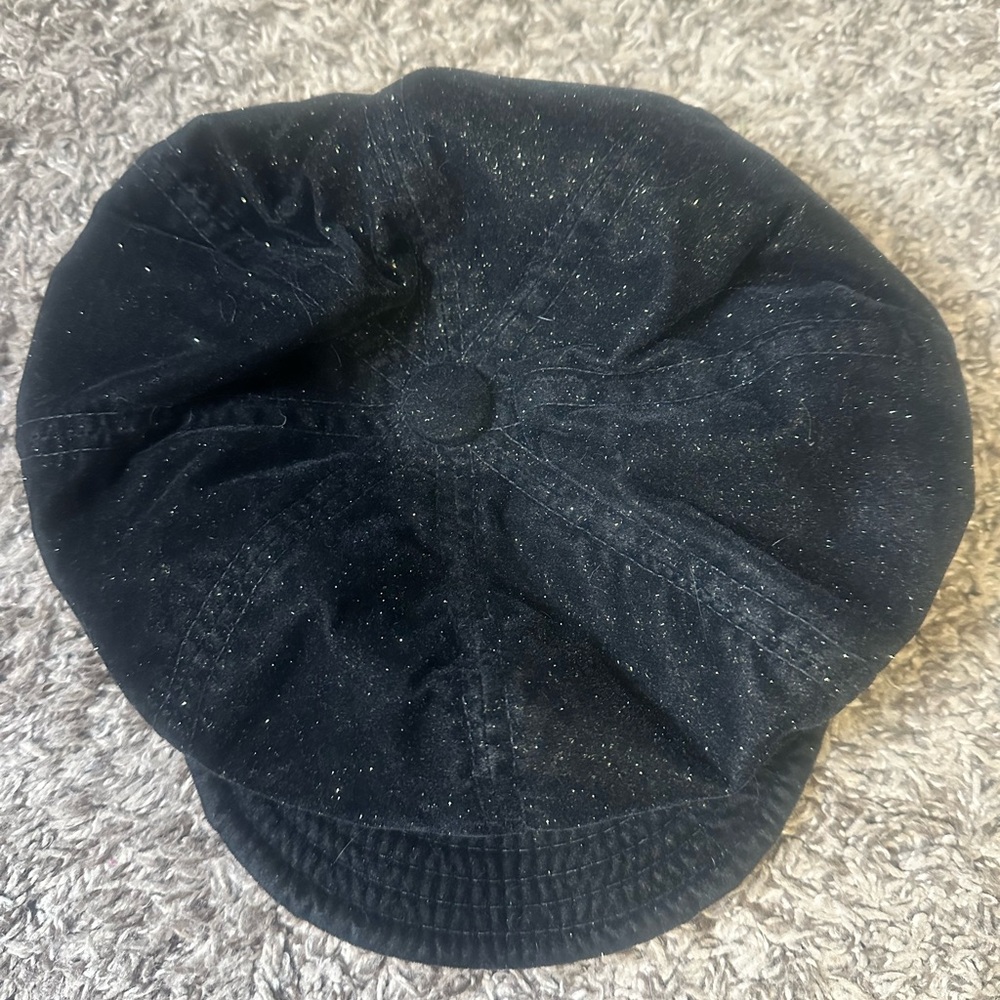 Glittery black Y2K Broner newsboy hat